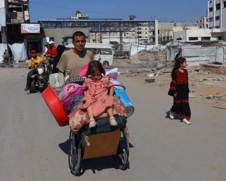 Fleeing from Peril to Destruction: Gaza Inhabitants Face Dire Decision