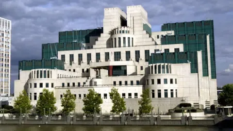 The UK's Secret Intelligence Service Rolls Out Dark Web Gateway to Attract Intelligence Sources in the Russian Federation