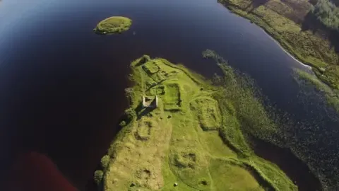 Historic Royal Fortress Revealed on Scottish Location