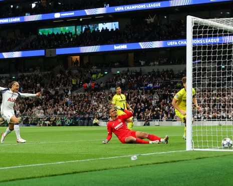 Goalkeeper Luiz's Game-Changing Error Hands Spurs First Win